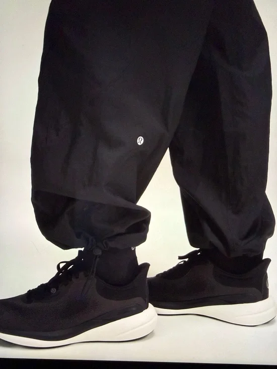 Lululemon LICENSE TO TRAIN Light Weight Jogger - Picture 5 of 9